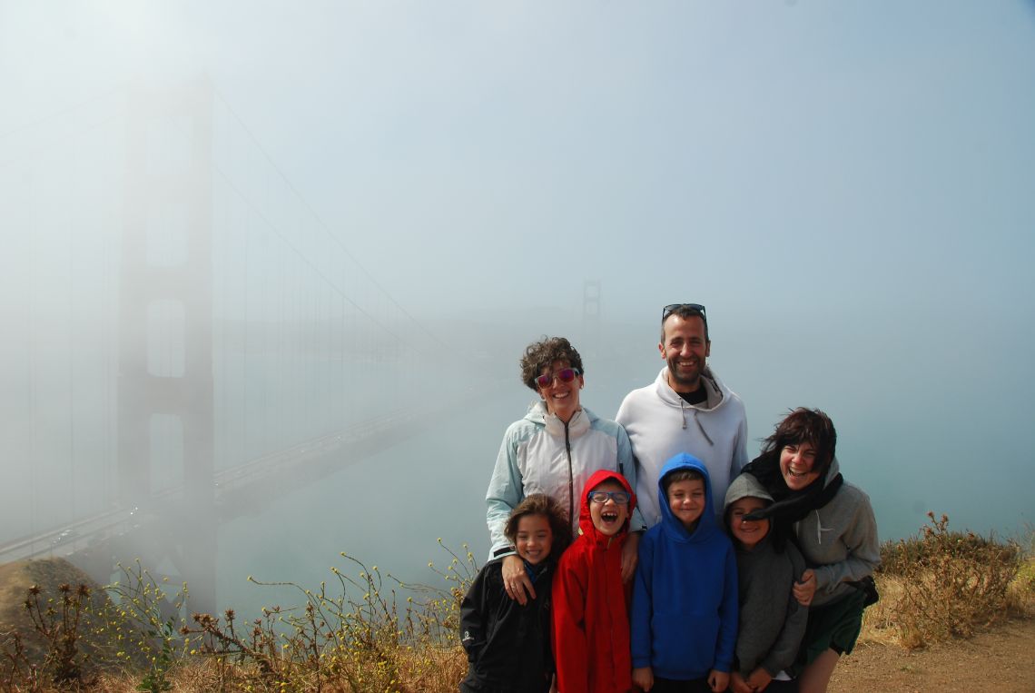 San Francisco - Golden Gate desde Spencer Battery con poca visibilidad a causa de la niebla, muy frecuente en este lugar.