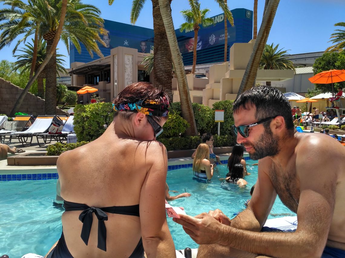 las vegas piscinas mgm grand