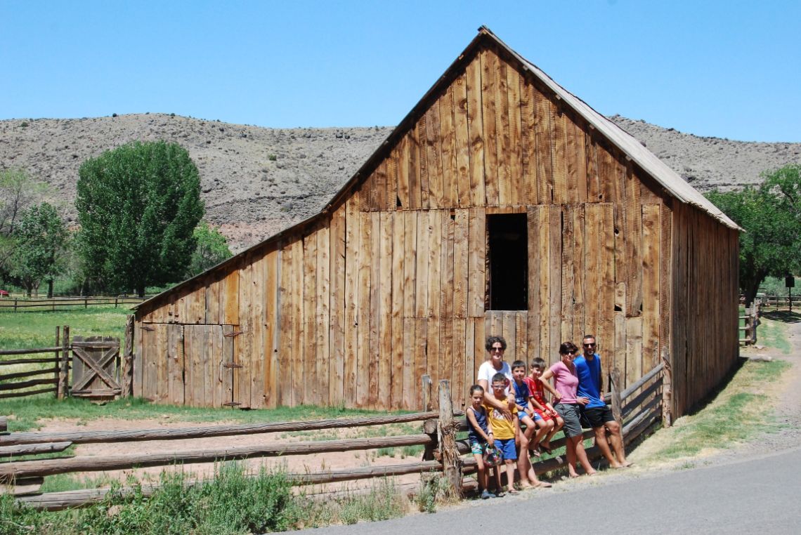 Capitol Reef National Park - Diarioviaje al completo en la Granja de estilo mormón en Fruita, en pleno Parque Nacional de Capitol Reef, Utah.