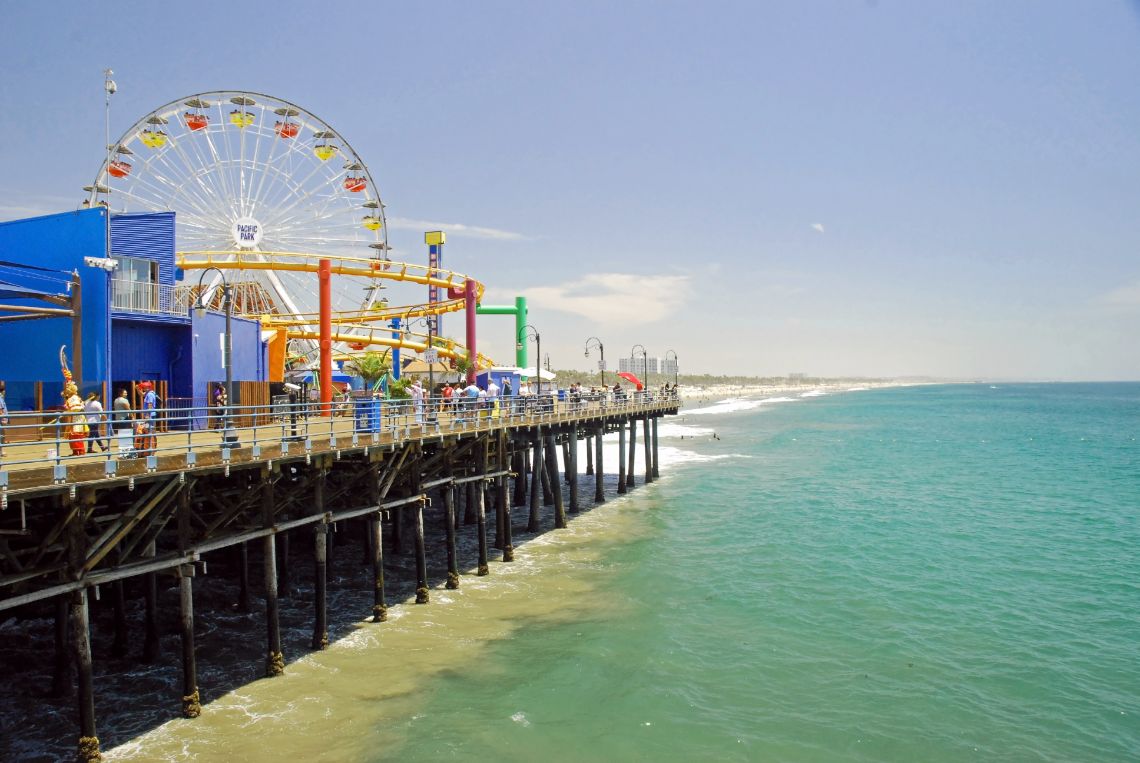 Los Angeles - Santa Monica Pier. Famoso parque de atracciones en el muelle de Santa Monica.