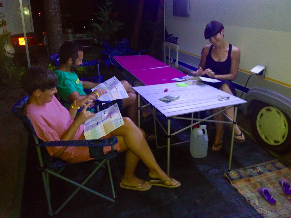 venecia relax camping leyendo