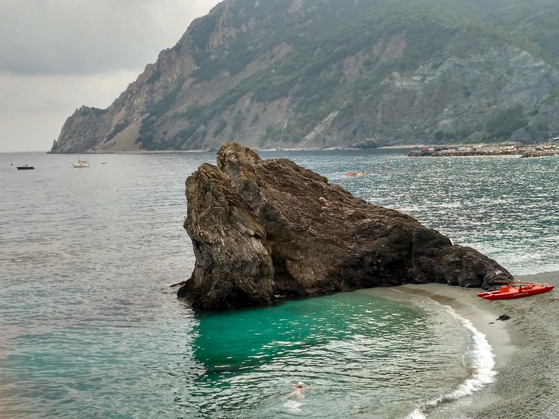 cinque terre monterosso playa