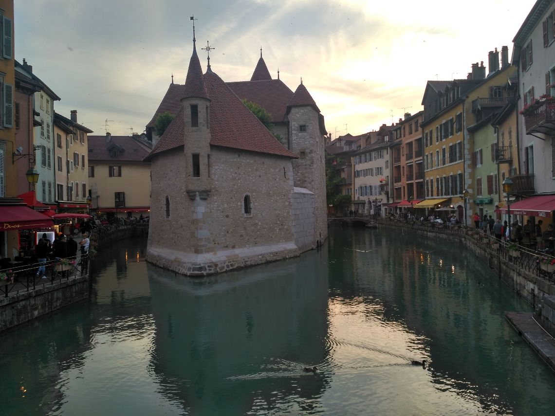 annecy isla