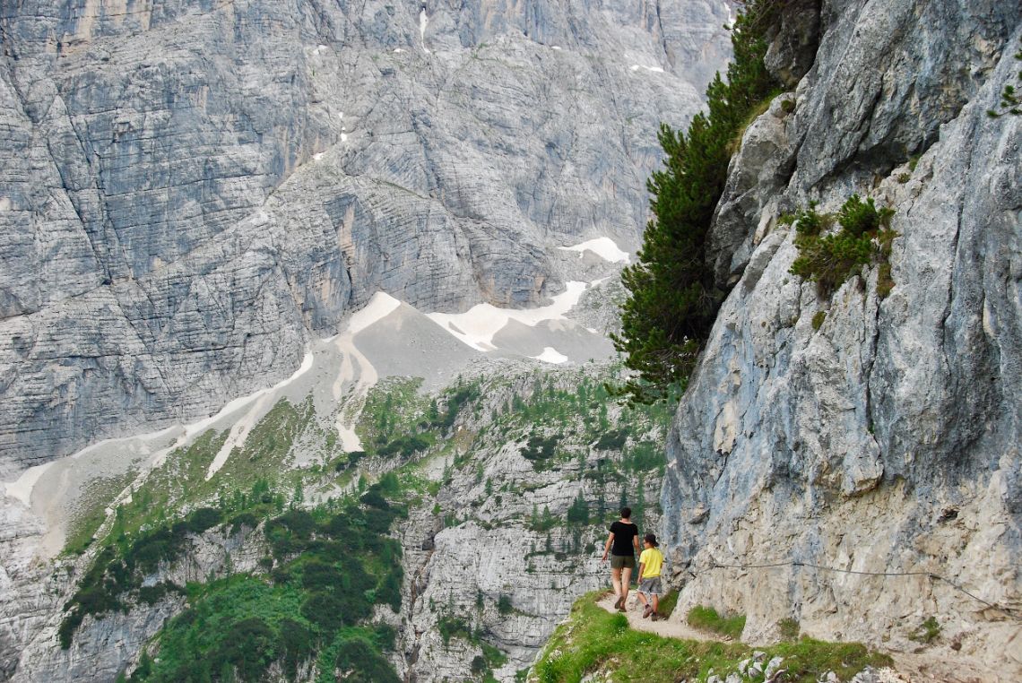 lago di sorapis ruta rocas