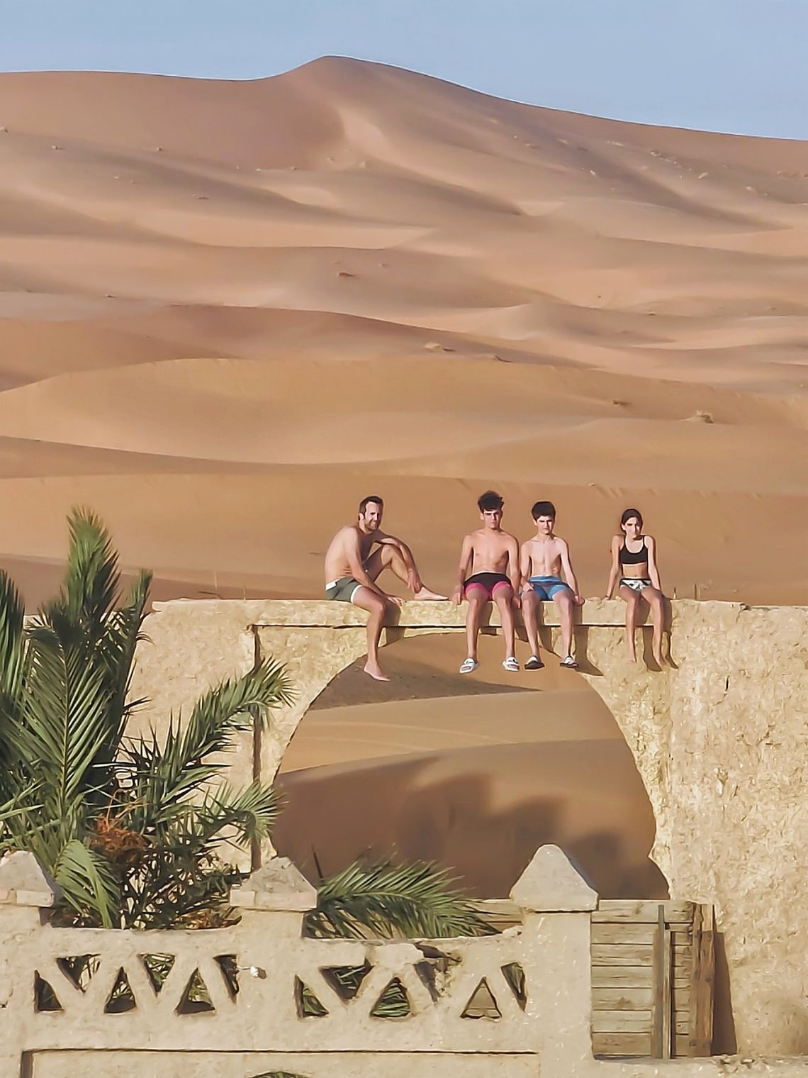 ksar erg chebbi piscina merzouga marruecos 2