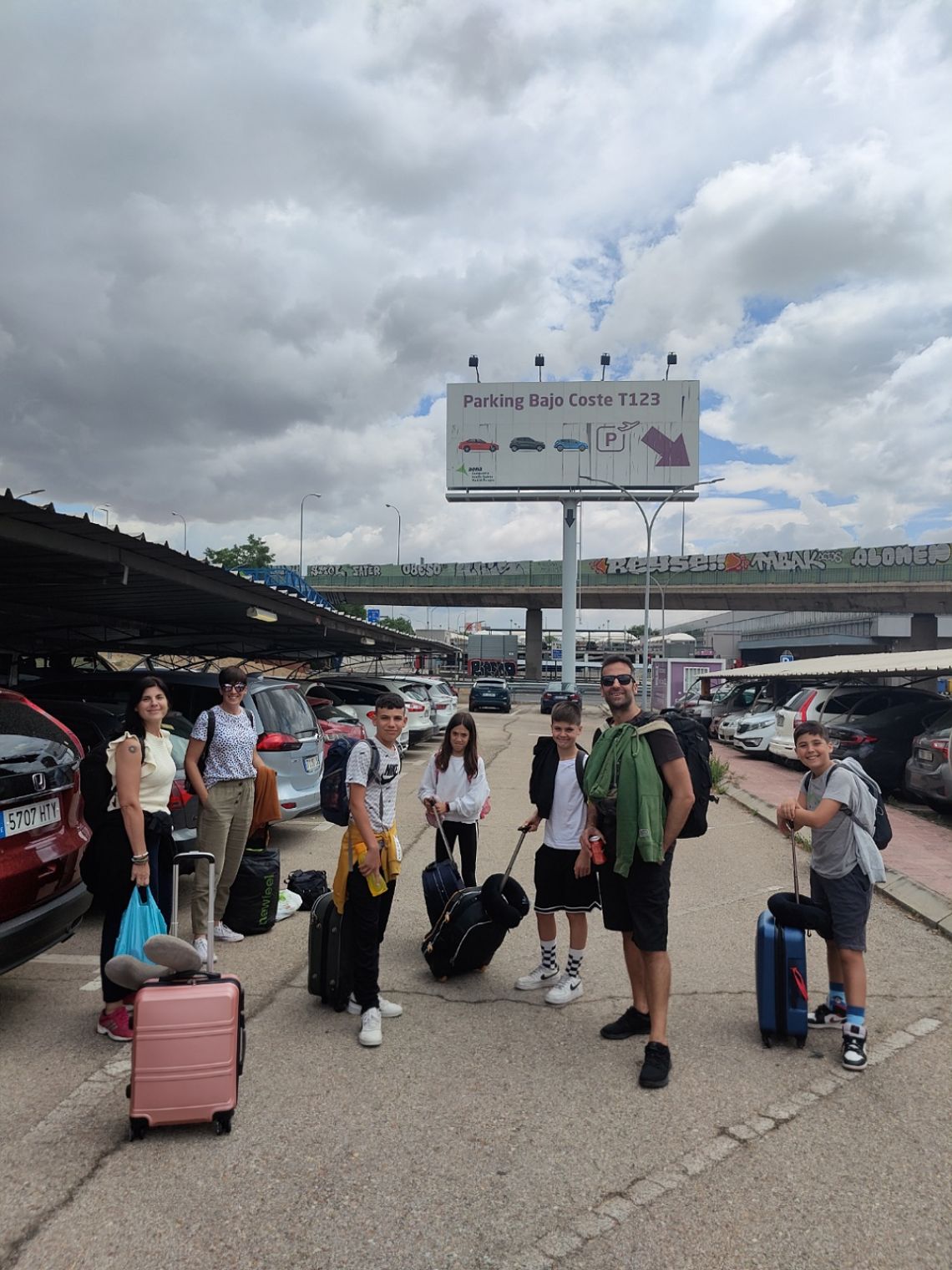 aeropuerto madrid parking