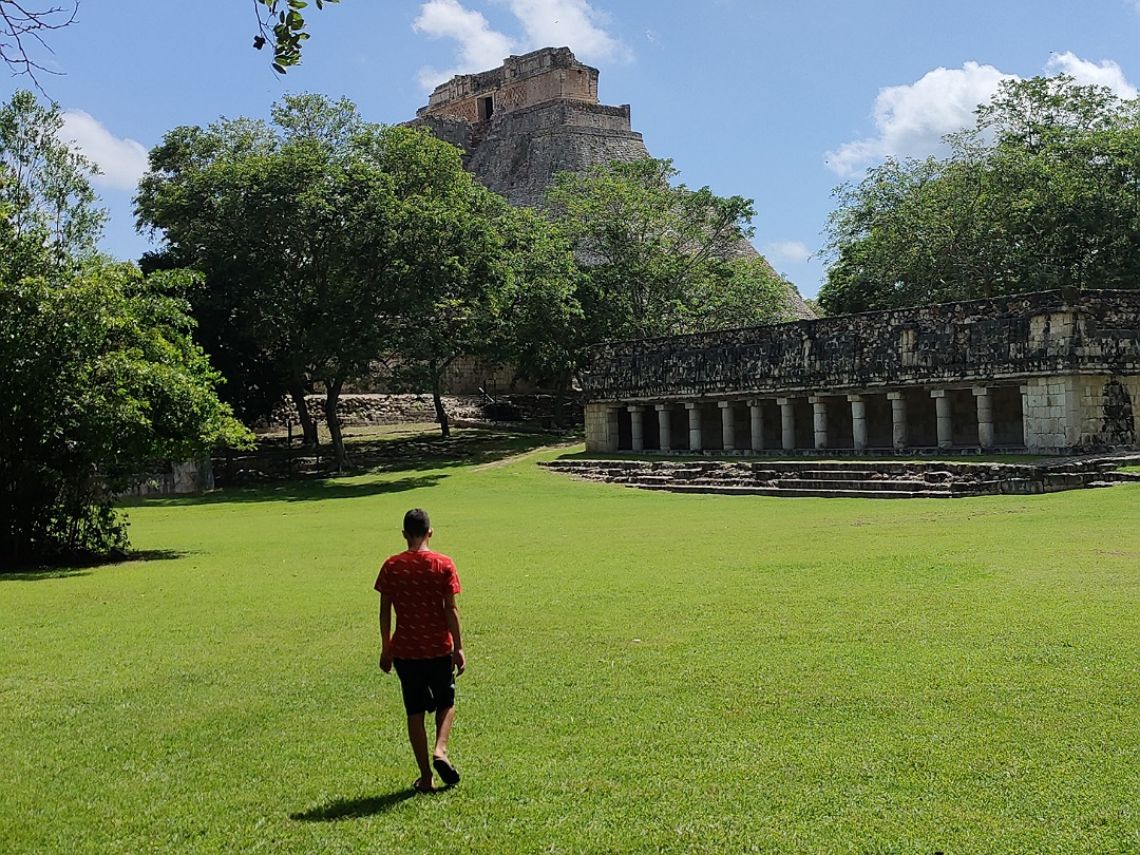 uxmal portada