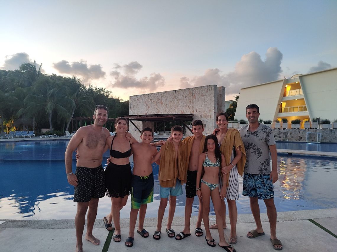 grand sirenis piscina 2