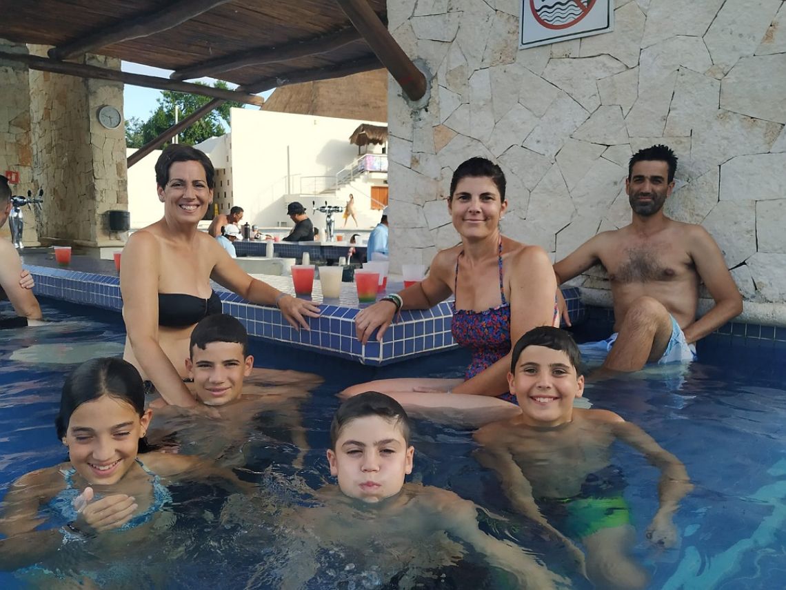 grand sirenis piscina