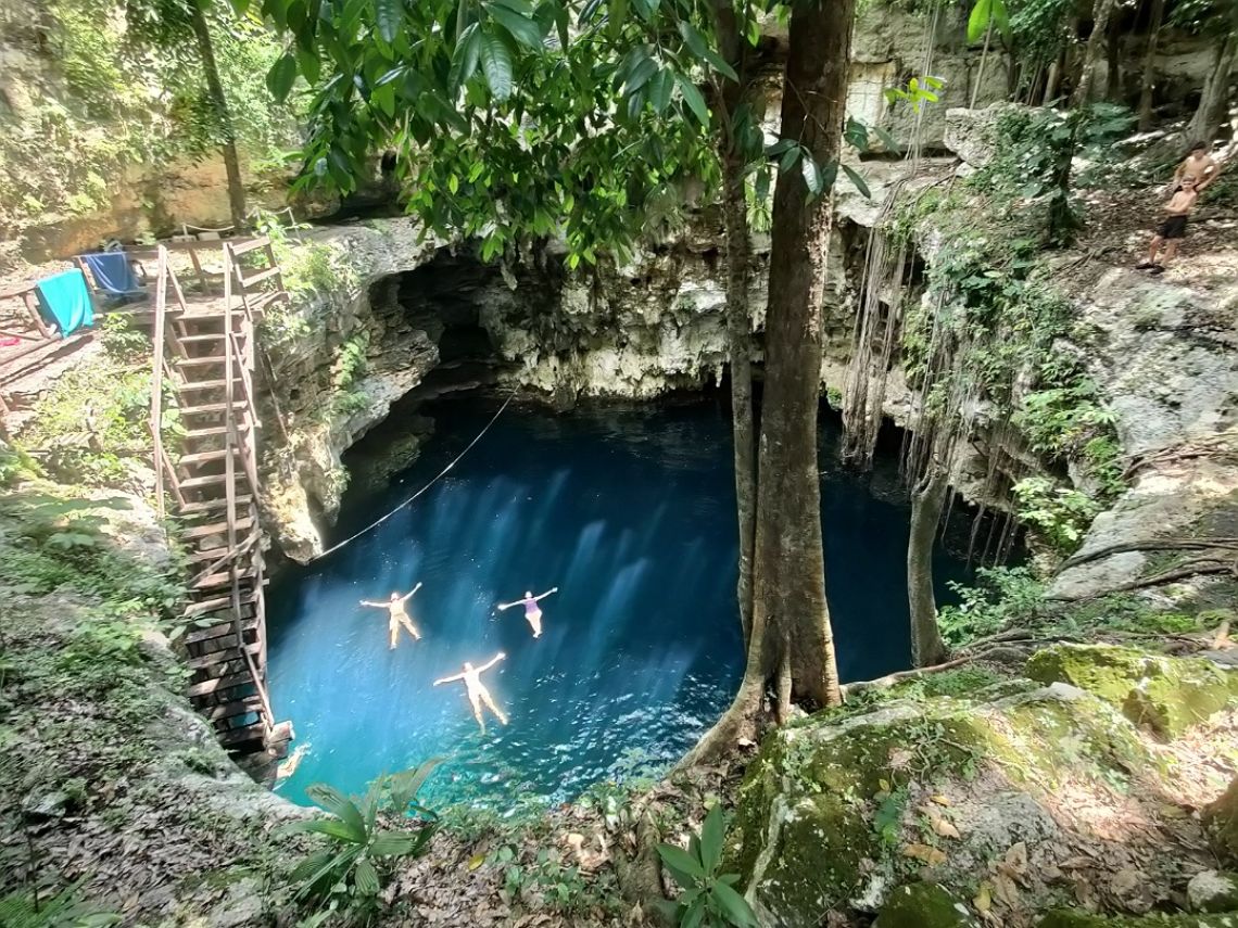 cenote lol ha 5