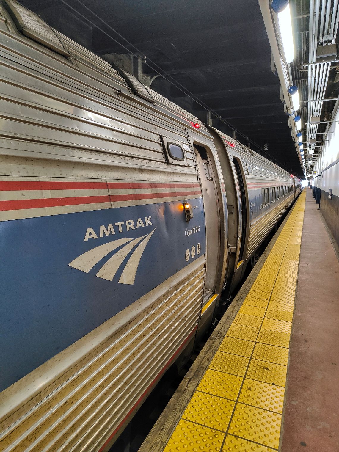 tren nueva york filadelfia