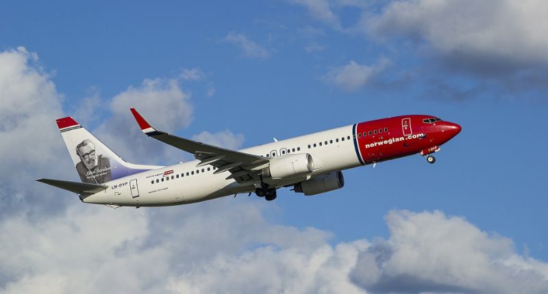Vuelo Barcelona-Los Ángeles con Norwegian DY7109.