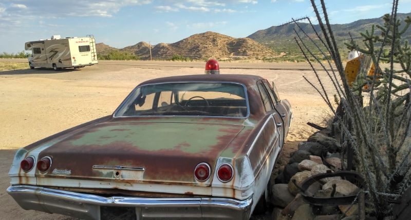 Costa Oeste EEUU en coche o en autocaravana. Hackberry General Store en plena Ruta 66, Arizona.